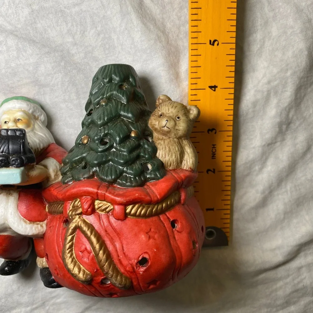 PartyLite P0554 Santa With Toys Christmas Tree Teddy Bear Tealight Holder